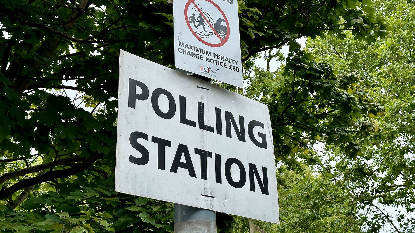 A polling station sign in Shepherd's Bush, London